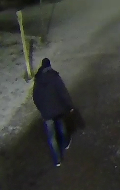 Näkymä miehestä vasemmalta puolelta