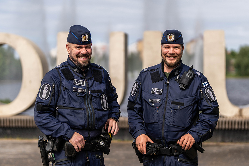 Ylikonstaapelit Sauli Ylikulju ja Jarmo Makkonen.