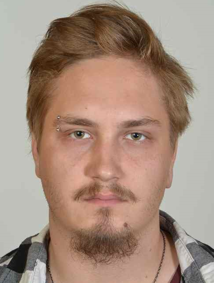 Kasvokuva kadonneesta.