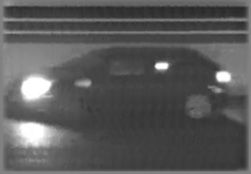 Auto mustavalkoisessa kuvassa.