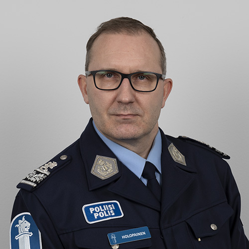 Poliisipäällikkö Samppa Holopainen